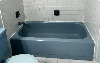 a different color of bathtub