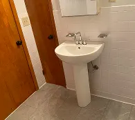 pedestal sink